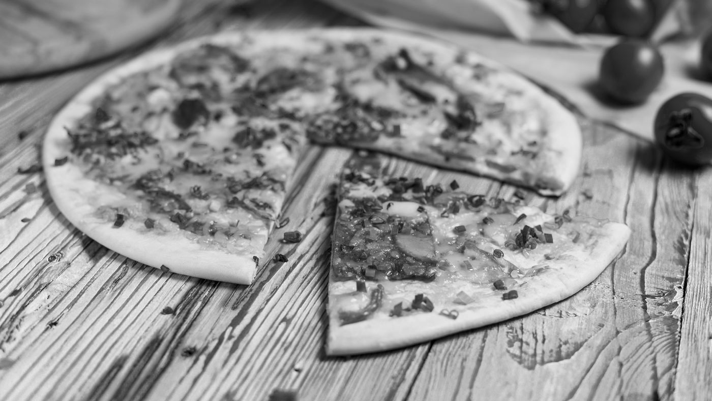 Pizzas and frozen food